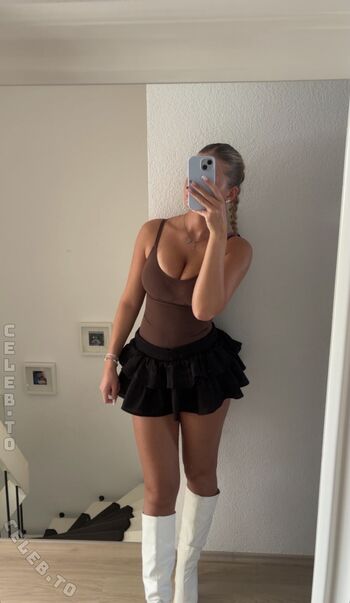 Full leaked Queenice private onlyfans photo