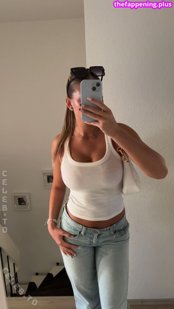 02.queenice / 18queenjce Nude OnlyFans Photo #29