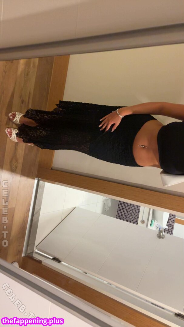 02.queenice / 18queenjce नग्न OnlyFans फोटो #38