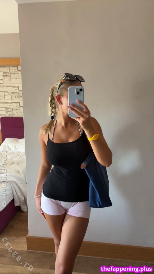 02.queenice / 18queenjce Фото оголеного OnlyFans #42