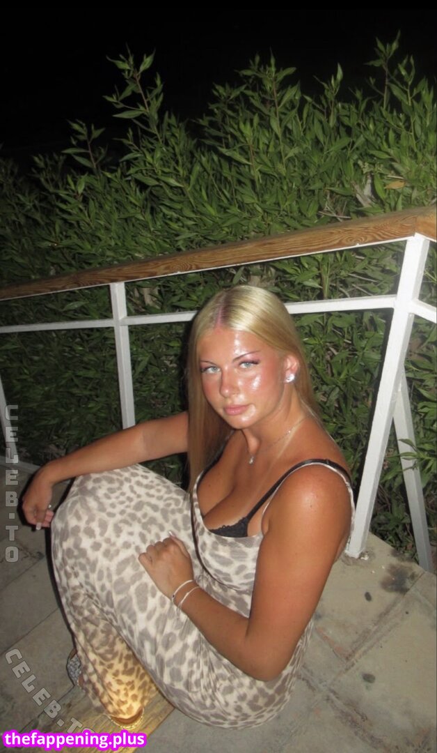02.queenice / 18queenjce Naakte OnlyFans Foto #44
