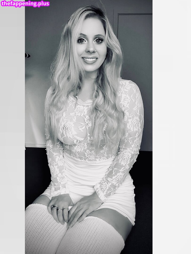 100rainbowdresses / Jess Talor / rainbowkittie90 Φωτογραφία Γυμνών OnlyFans #15