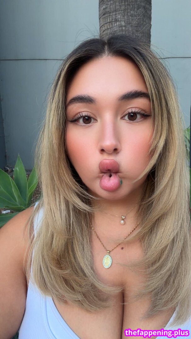 11espi / luvespi Çıplak OnlyFans Fotoğrafı #49