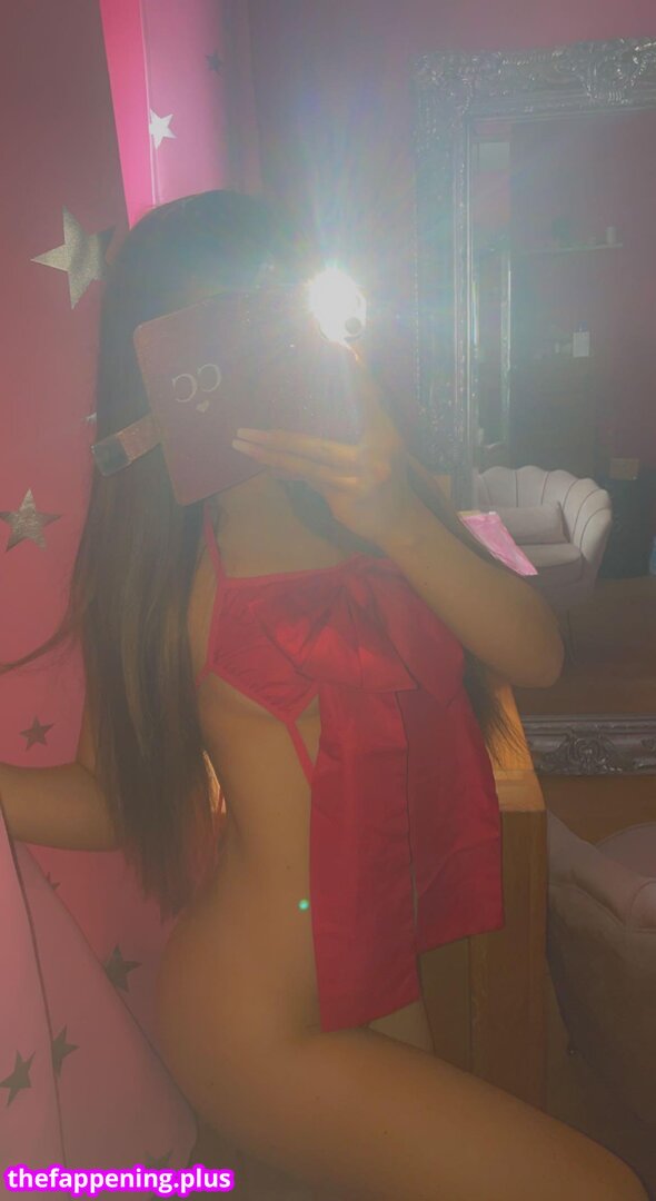 16sarahcampbell / sarahcampbell1418 Nacktes OnlyFans Foto #9