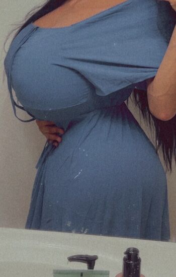 Full leaked Mommycosplay private onlyfans photo