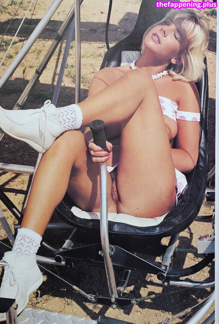 1980'S & Early 90'S Page 3 Girls / GlamourTeaJames / https: / mariawhittaker Nagie OnlyFans Zdjęcie #507