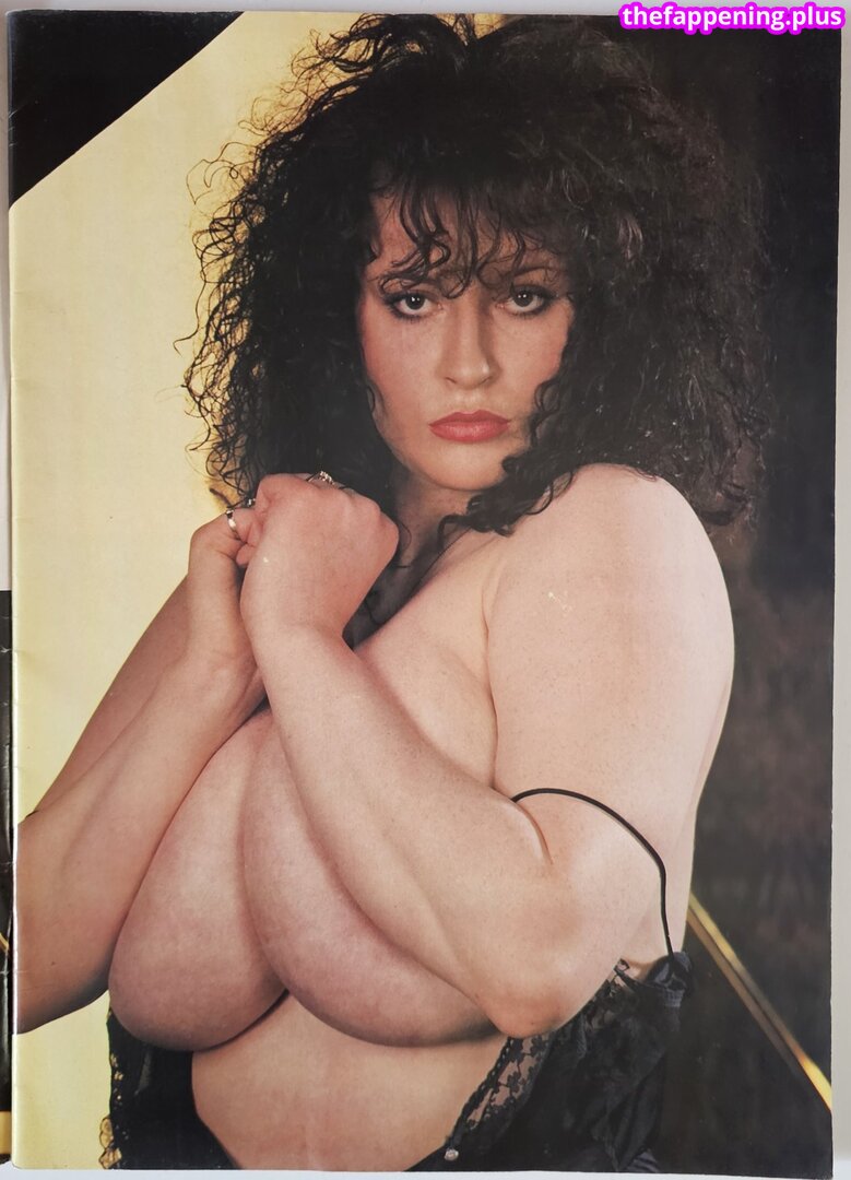 1980'S & Early 90'S Page 3 Girls / GlamourTeaJames / https: / mariawhittaker Φωτογραφία Γυμνών OnlyFans #1008
