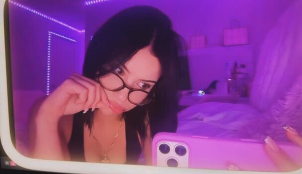 Full leaked Vmar private onlyfans photo