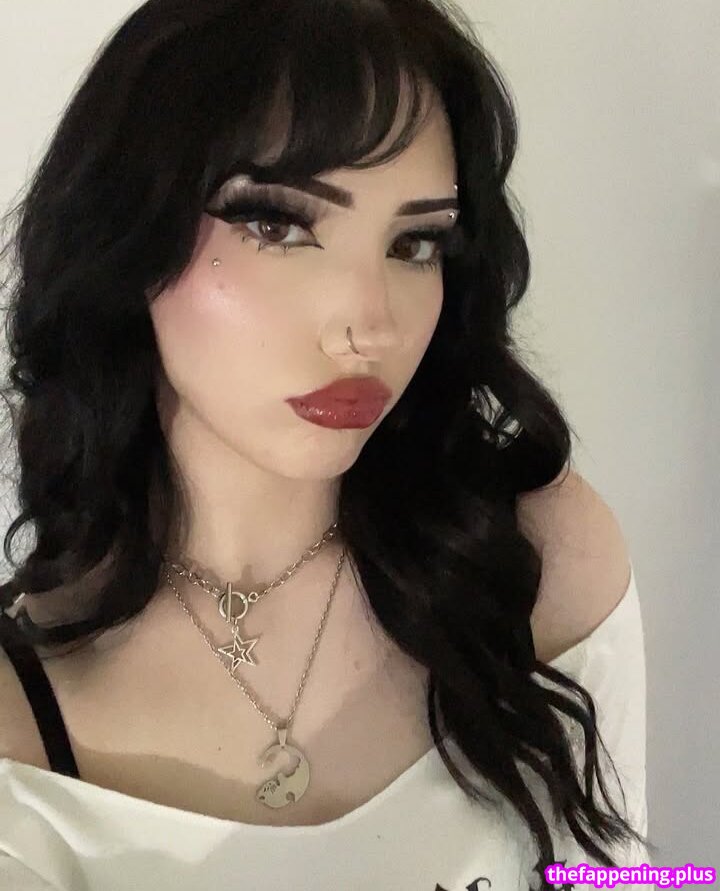 222madelynn / fcknmaddy / fcknmaddyy Naken OnlyFans Foto #22