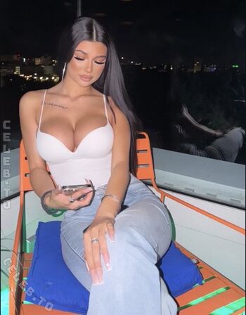 28.leyla