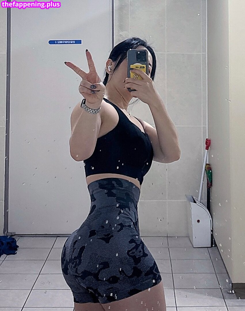 611hyej Nude OnlyFans Photo #6
