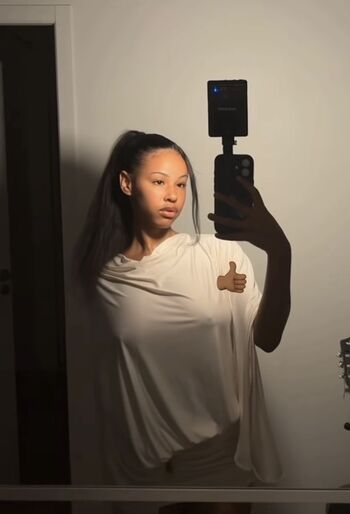 62_gyal