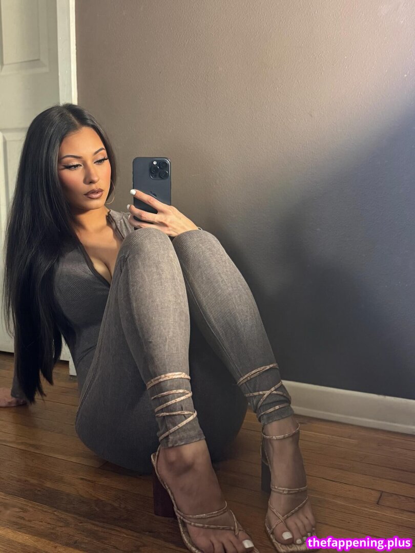 713CORI Photo OnlyFans Nu #36