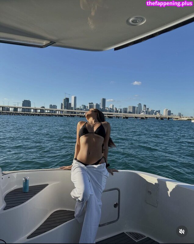 777mawii Naken OnlyFans Foto #5