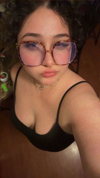 Full leaked Mellowmoon private onlyfans photo