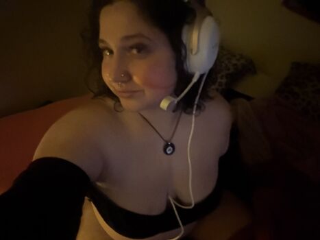 Full leaked Mellowmoon private onlyfans photo