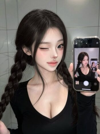 Full leaked Io private onlyfans photo