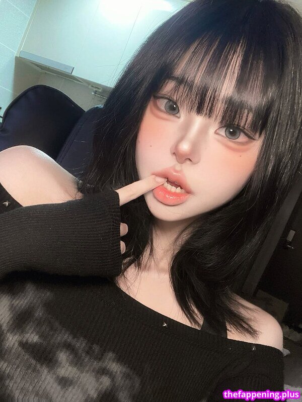 825io Nahá OnlyFans fotografie #35