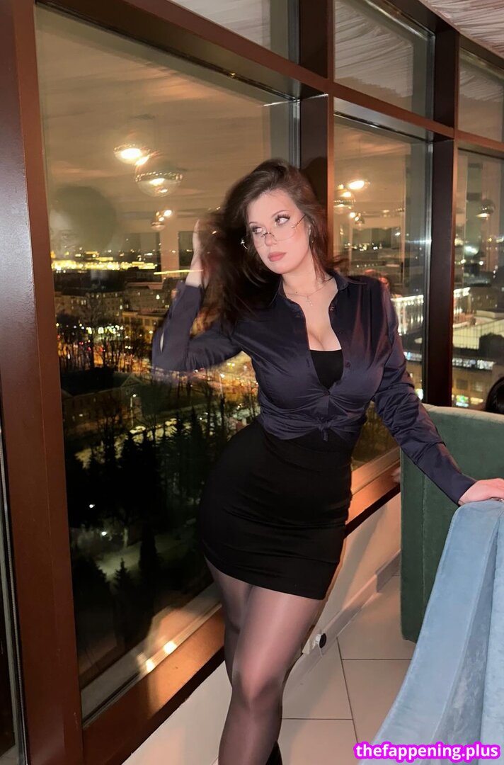 82evgesha / https: / rrpelel Naken OnlyFans Foto #1
