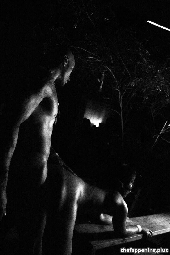 99WAREH0USE / 99WareHouse / cw / favicon.ico / https: Fotografie OnlyFans Dezbrăcată #46