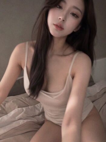 Full leaked Am wen page private onlyfans photo