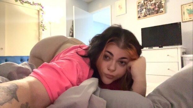 Full leaked Footinches private onlyfans photo