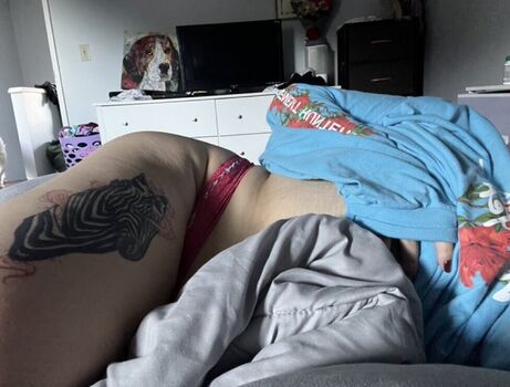 Full leaked Footinches private onlyfans photo