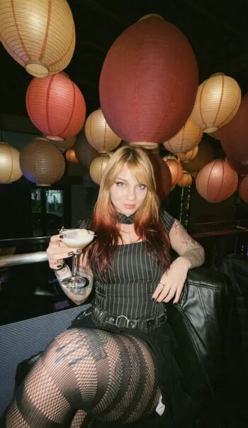 Full leaked Sophia chugranis / private onlyfans photo