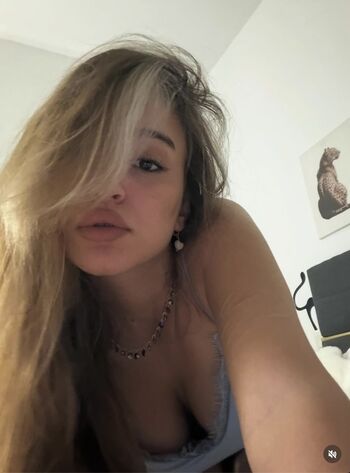 Full leaked Lyse private onlyfans photo