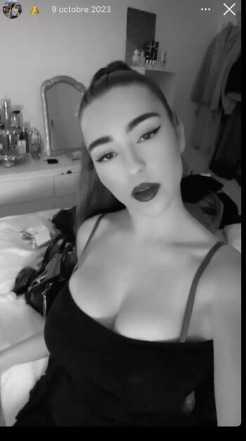 Full leaked A u relie private onlyfans photo