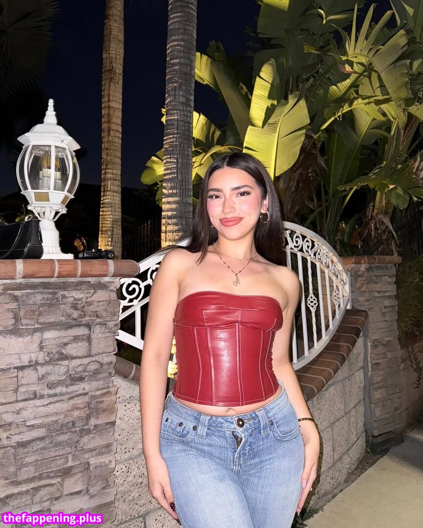 aaanaaahi / awnahee / kissin2frankocean Fotografie OnlyFans Dezbrăcată #6