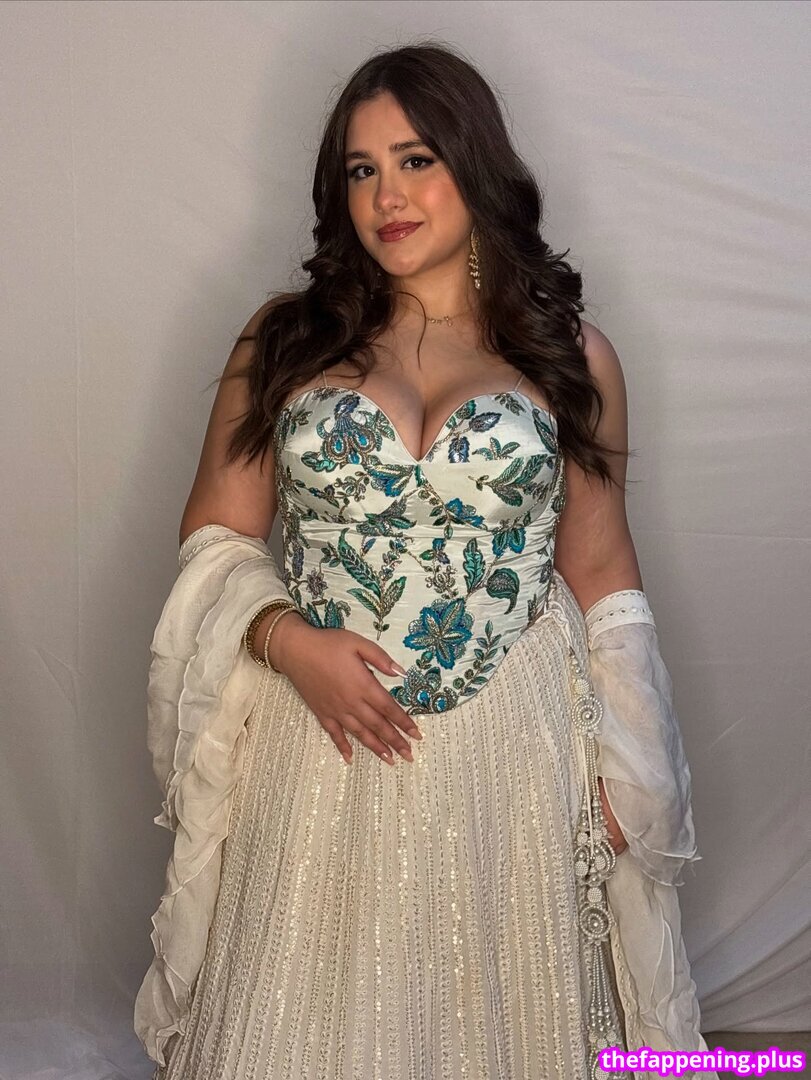 Aadhira Krishna / aadhirakrishna Fotografie OnlyFans Dezbrăcată #21