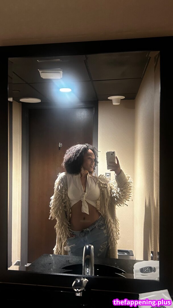 Aaliyeezy / theallierae Nacktes OnlyFans Foto #386