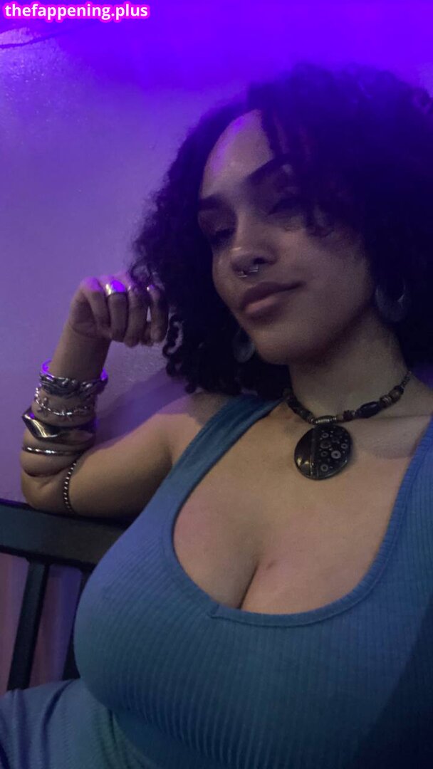 Aaliyeezy / theallierae Çıplak OnlyFans Fotoğrafı #405
