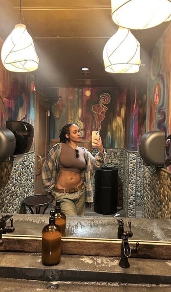 Full leaked Aaliyeezy private onlyfans photo
