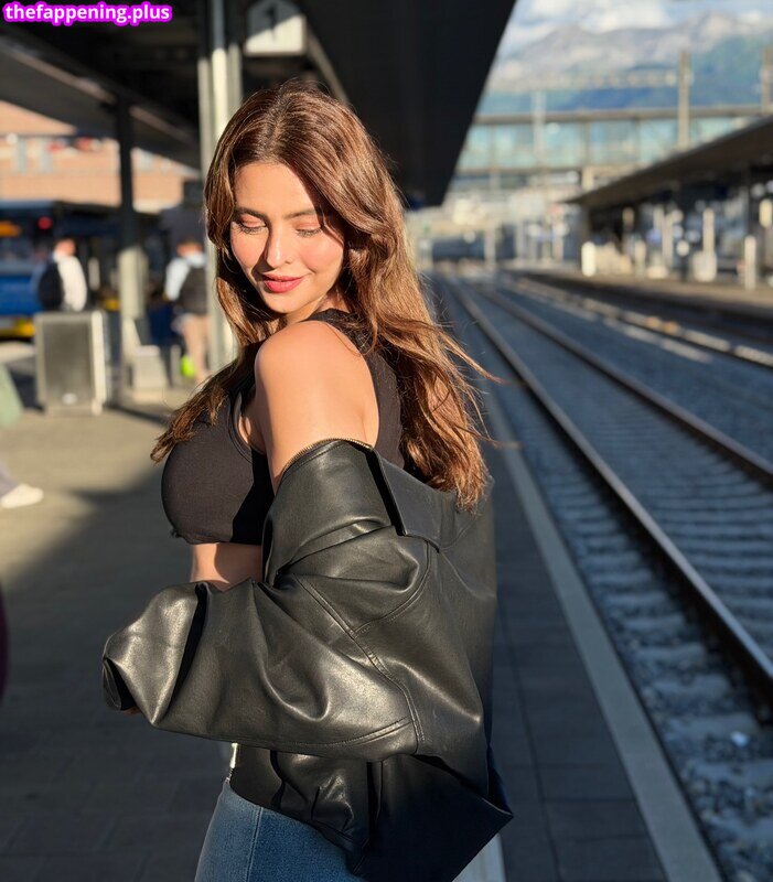 Aamna Sharif / aamnasharifofficial ヌードOnlyFans写真 #28