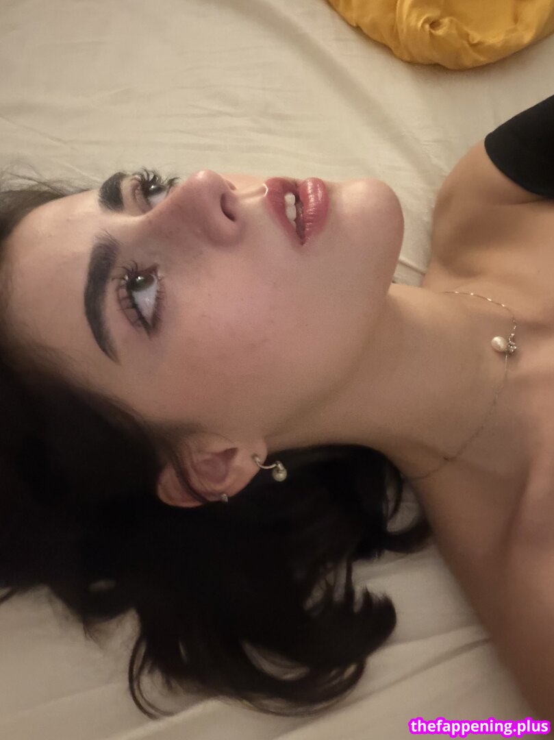 aangelarrochista / mrs_arockstar Photo OnlyFans Nu #534