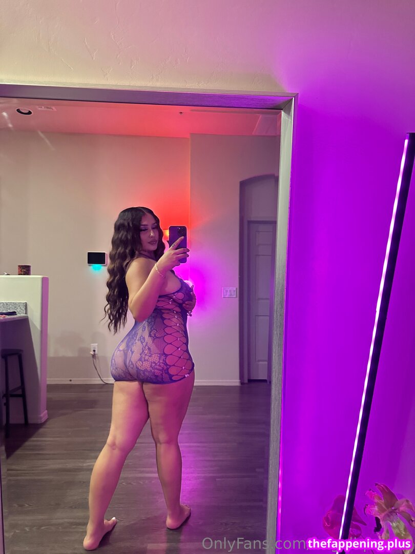 aangelique__ / nevaehramirez_6 Foto OnlyFans Desnuda #7