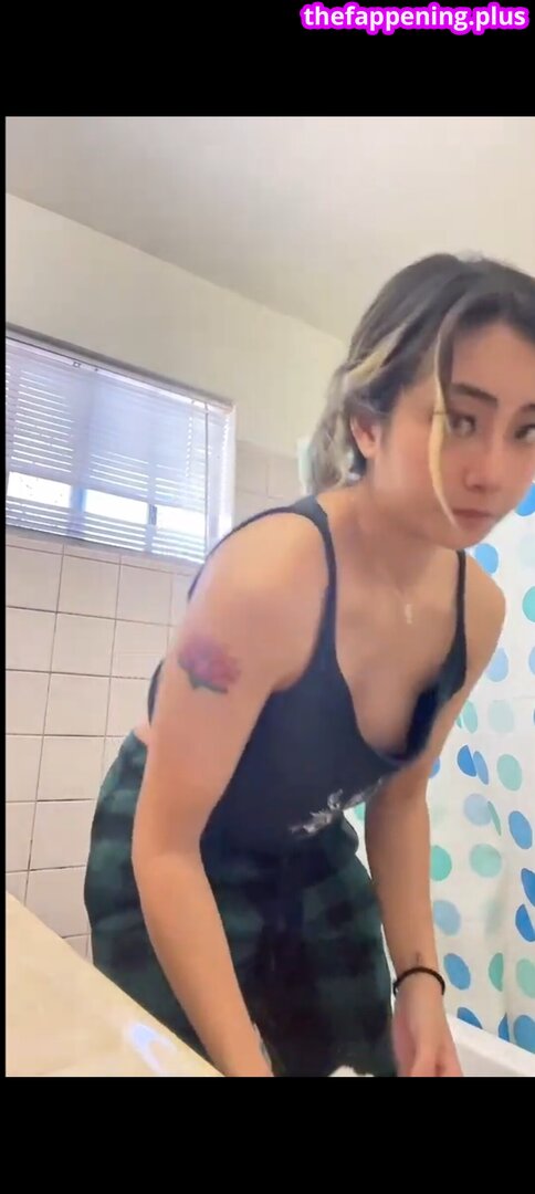 aanggiee / angiebangiie / issaanggiee Naken OnlyFans Foto #4