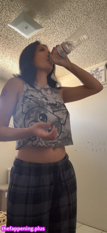 aanggiee / angiebangiie / issaanggiee Naken OnlyFans Foto #31