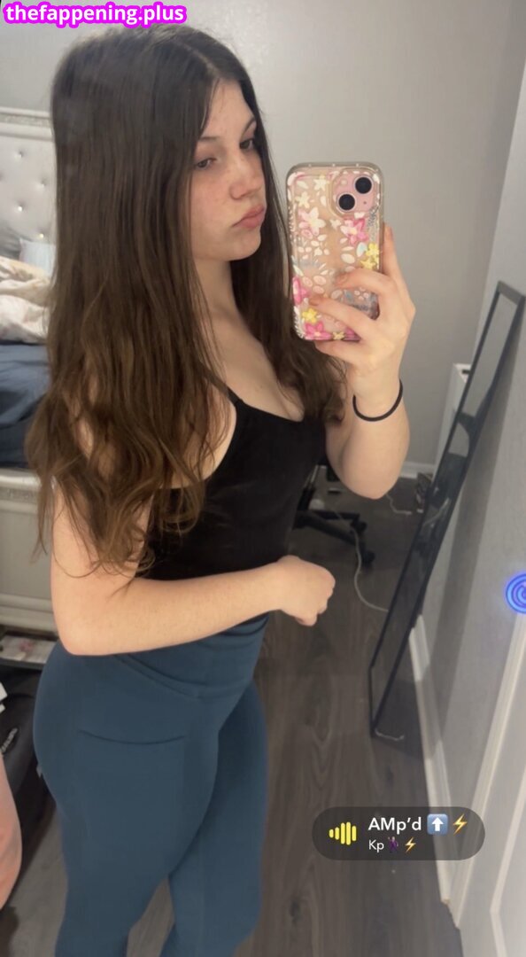 aangieebabe / aangieebabee Naken OnlyFans Foto #3