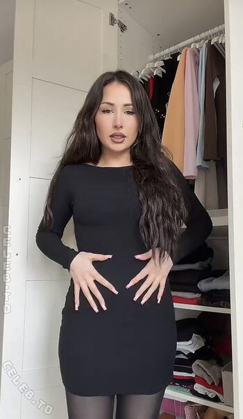 Full leaked Aanyskh private onlyfans photo