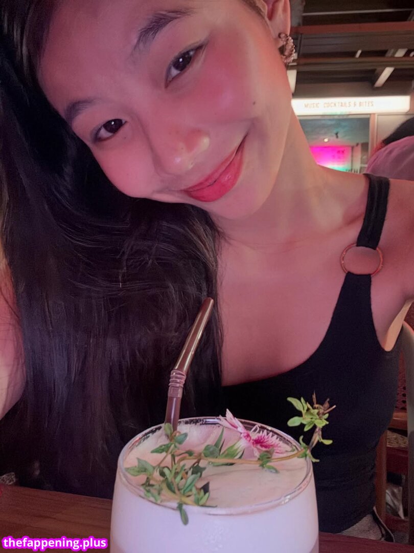 Saipetch B. / aaomhelloo Naken OnlyFans Foto #129