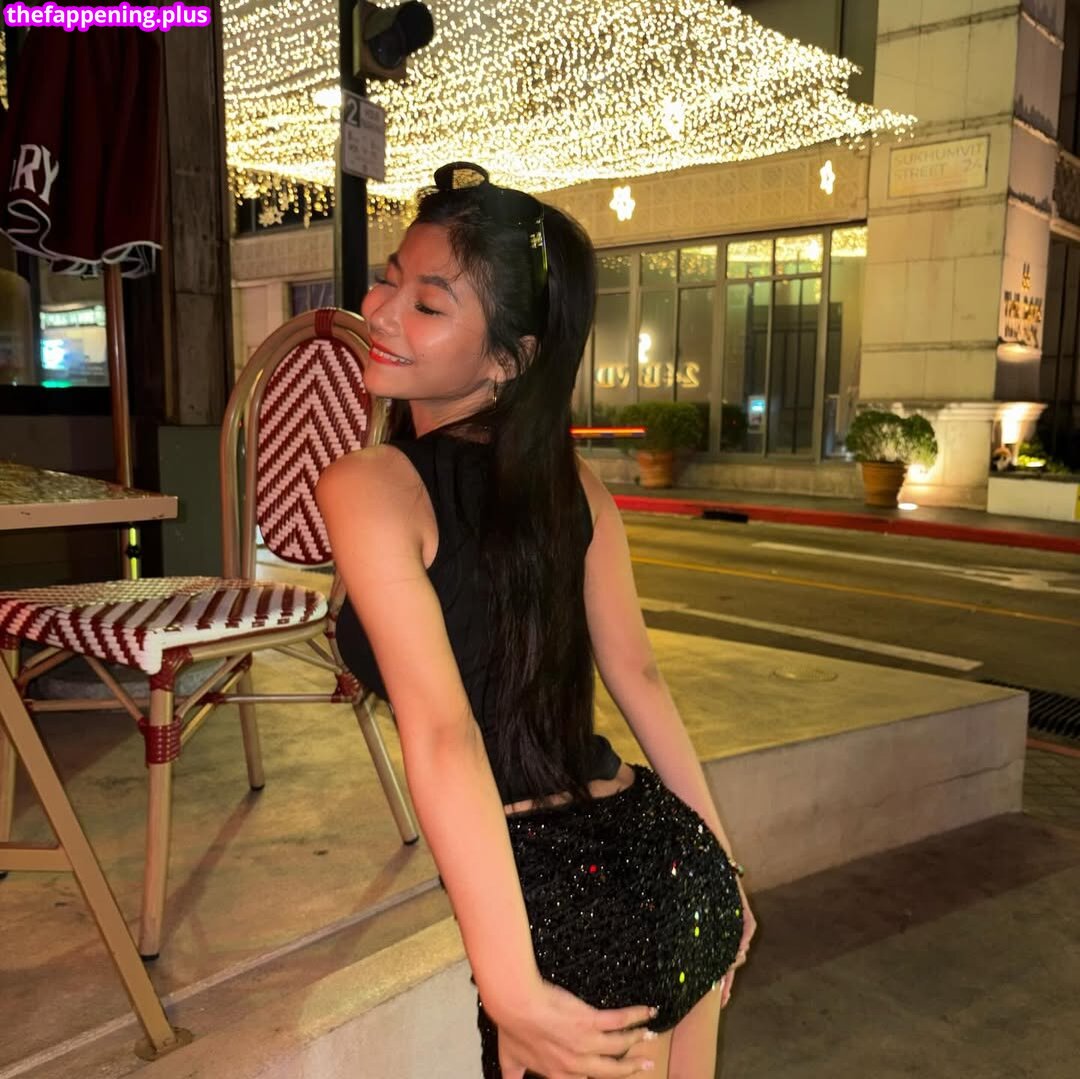 Saipetch B. / aaomhelloo Fotografie OnlyFans Dezbrăcată #186