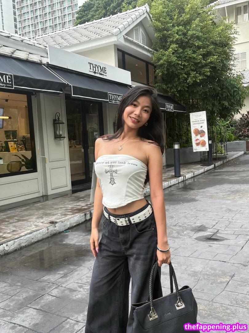Saipetch B. / aaomhelloo Photo OnlyFans Nu #204