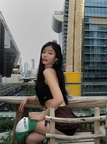 Full leaked Aaomhelloo private onlyfans photo