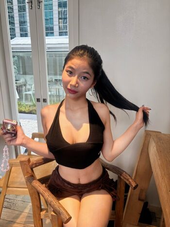 Full leaked Aaomhelloo private onlyfans photo