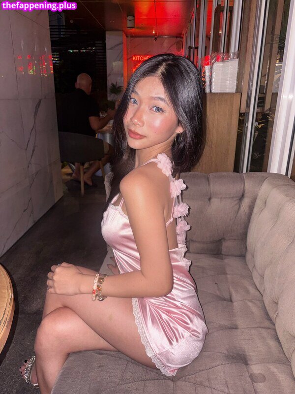 Saipetch B. / aaomhelloo Foto OnlyFans Nuda #406