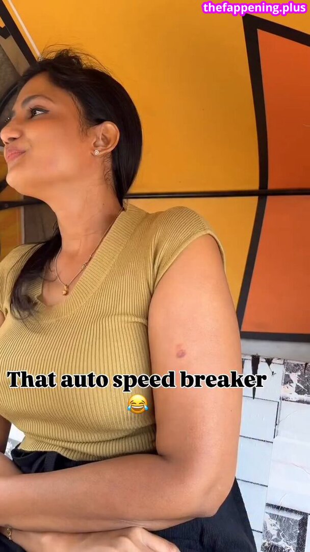 Aarnikaofficial नग्न OnlyFans फोटो #6