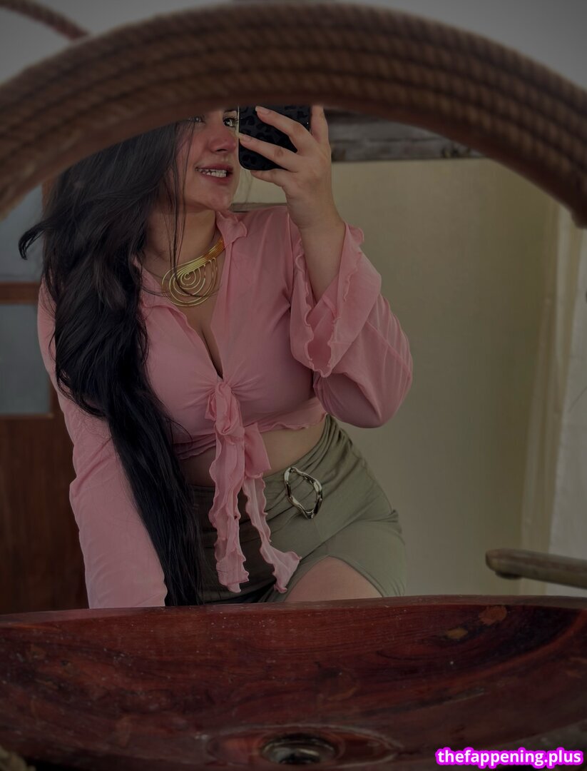 Aarohi Tirpude / aarohitirpude_ 누드 OnlyFans 사진 #4